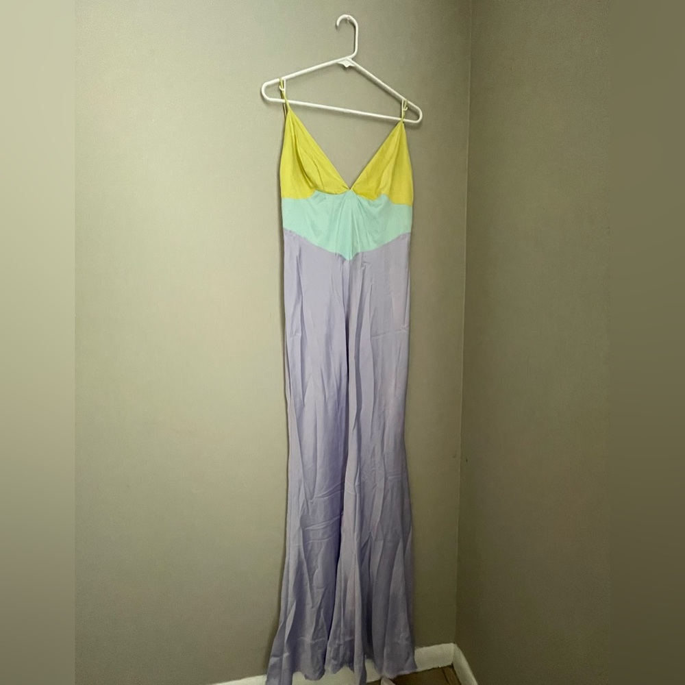 Rosalinda Maxi Dress in Pastel Multi
MAJORELLE